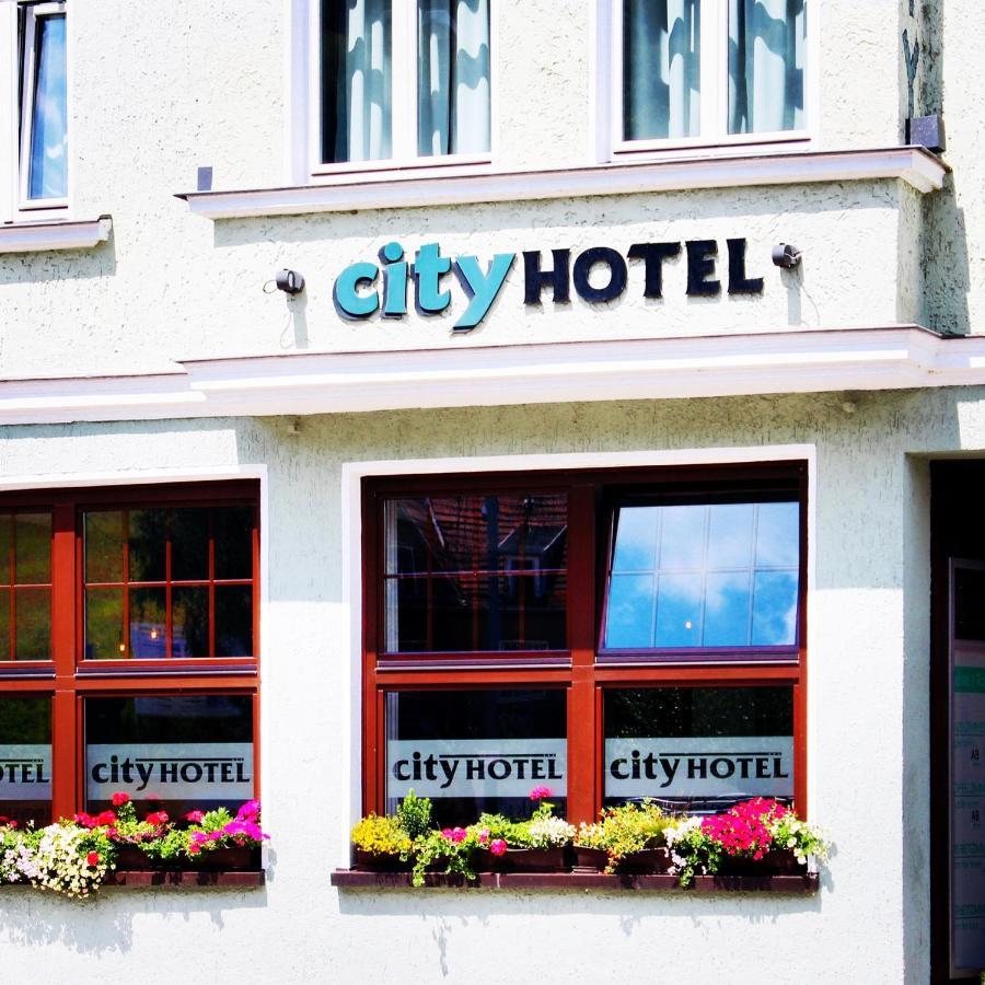 City 3*